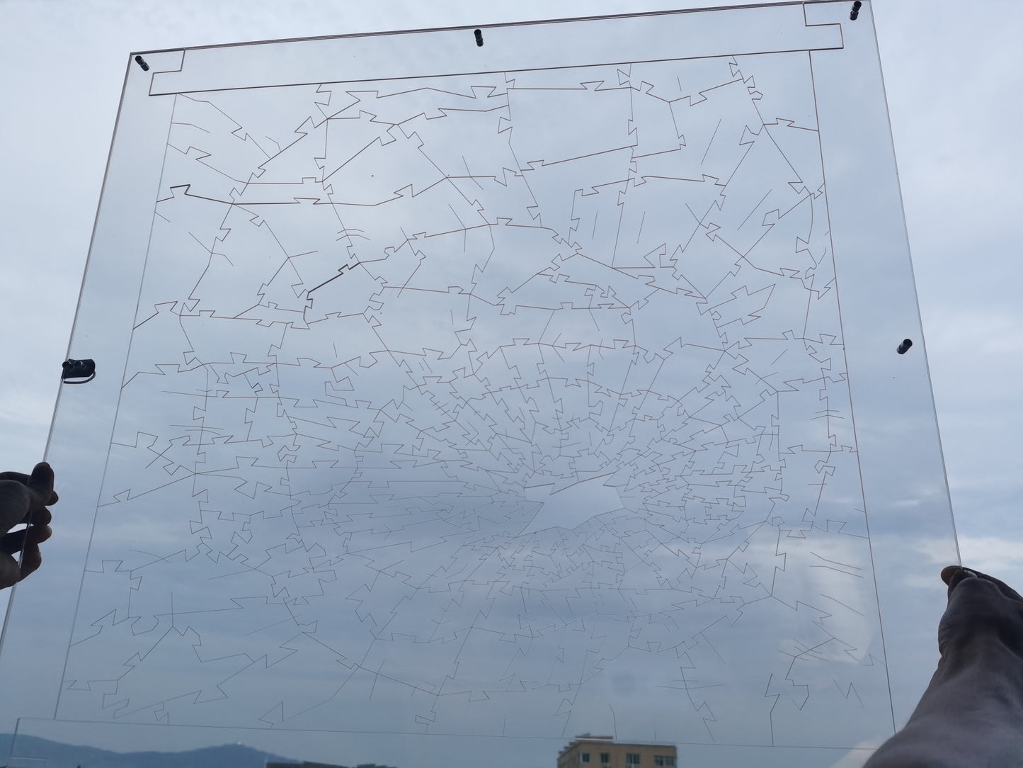 Broken Glass Ten-level Difficult Puzzle